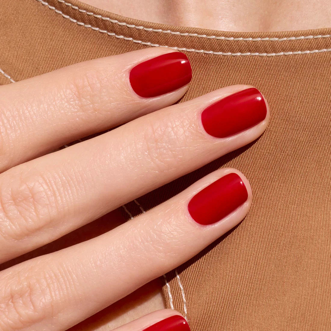 Green Natural Nail Polish in Red Cherry
