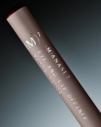 Lip Definer
