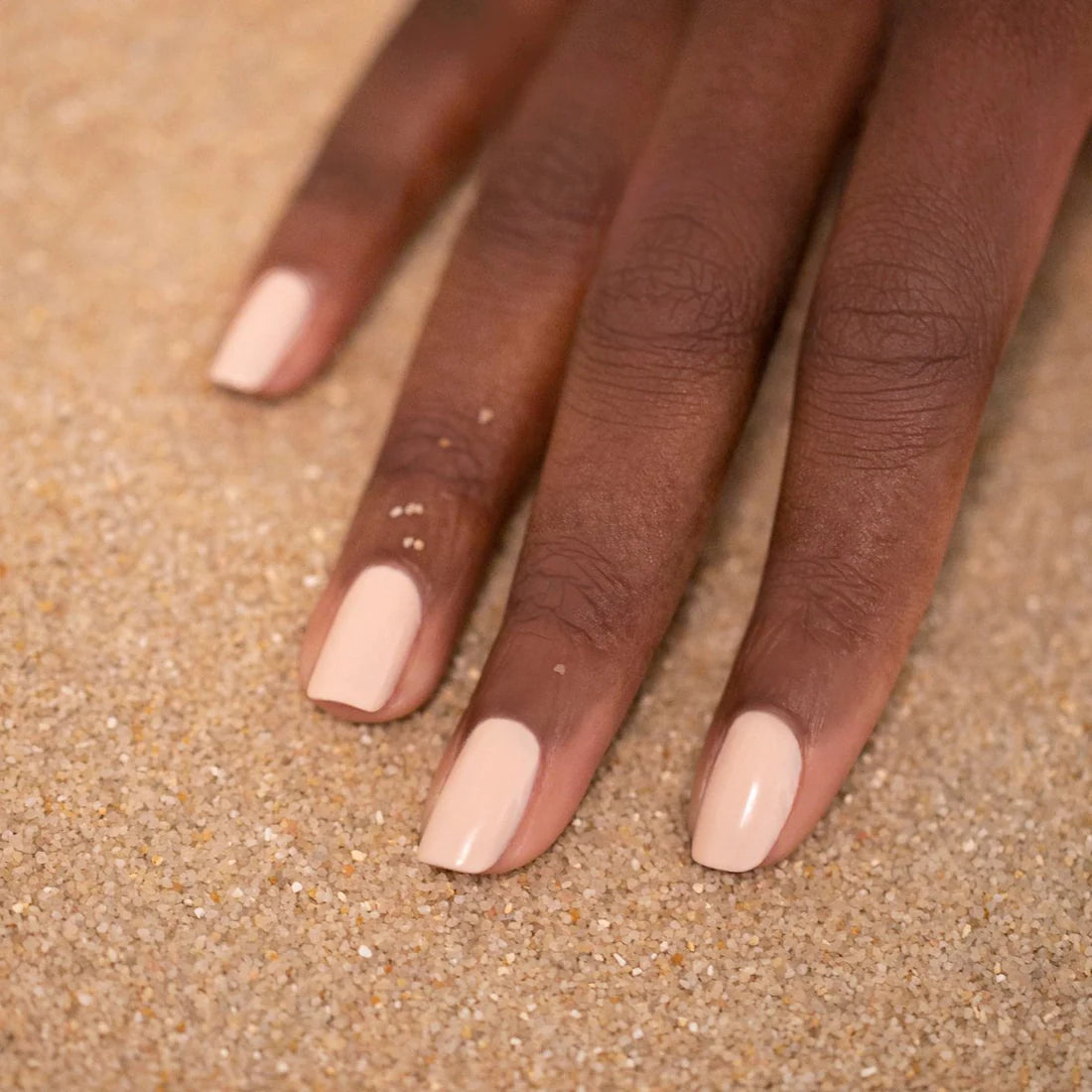Green Natural Nail Polish in Pastel Pink